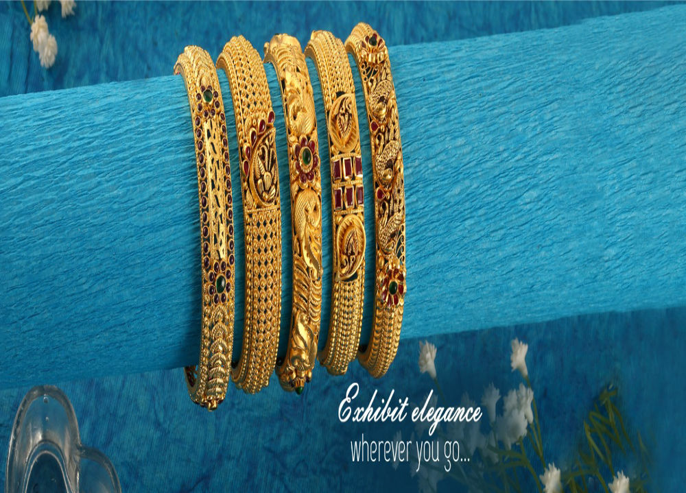 Why Do Gold Ornaments Turn Black? Causes, Care and Expert Advice